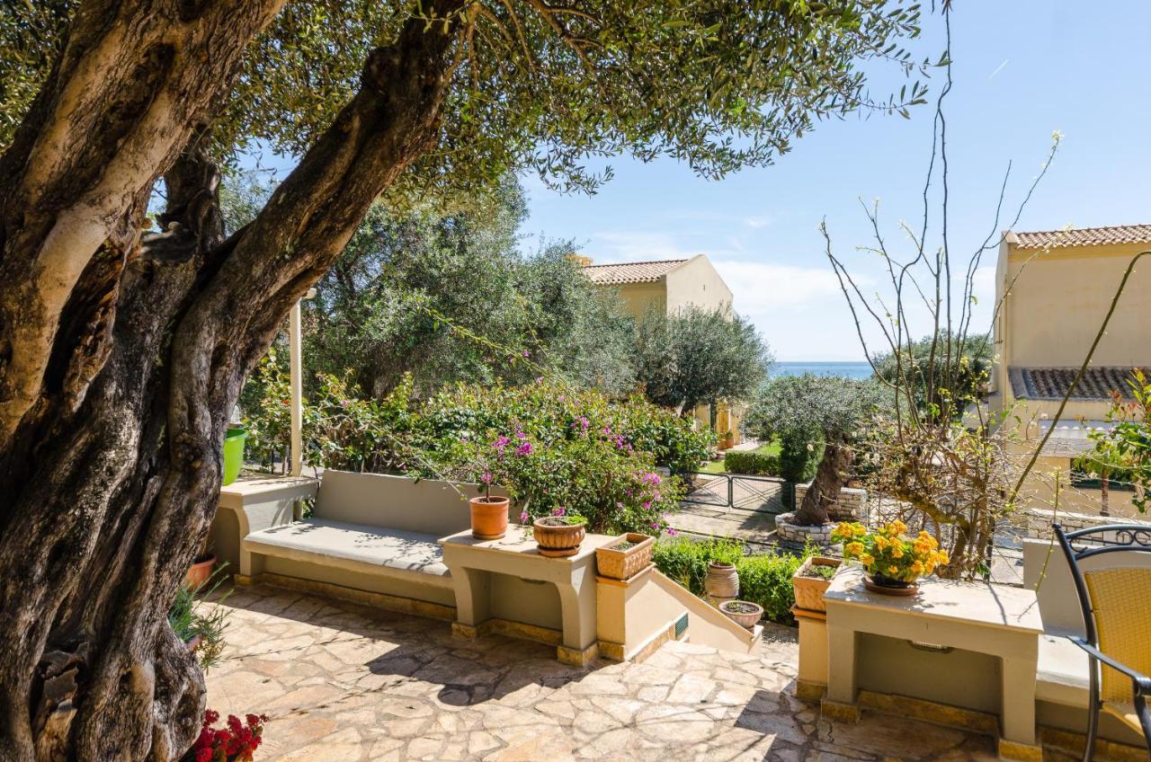 Villa Aliki Barbati Extérieur photo